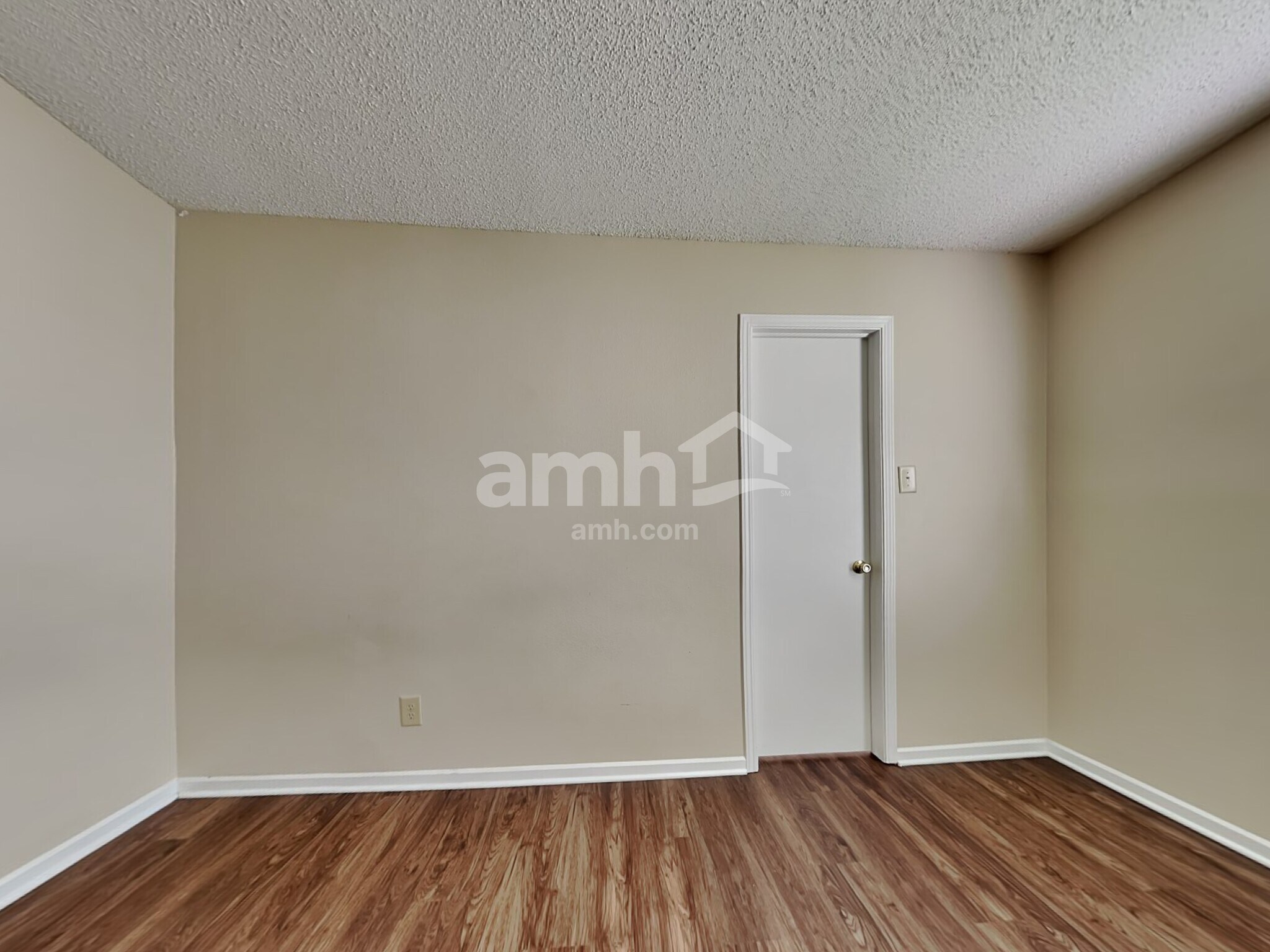 Building Photo - 12338 Teacup Way