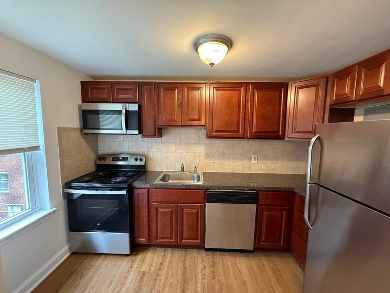 Interior Photo - Maple Court Apartments