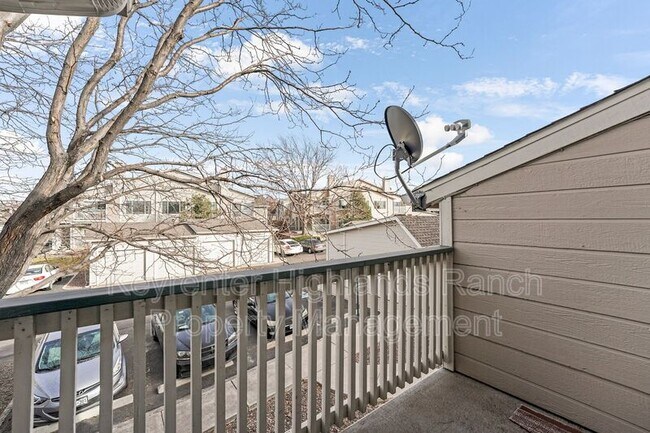 Building Photo - 8381 Pebble Creek Way