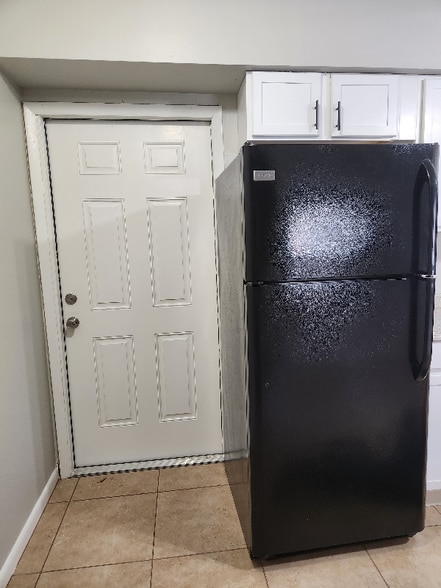 Building Photo - 1206 E 11th Ave