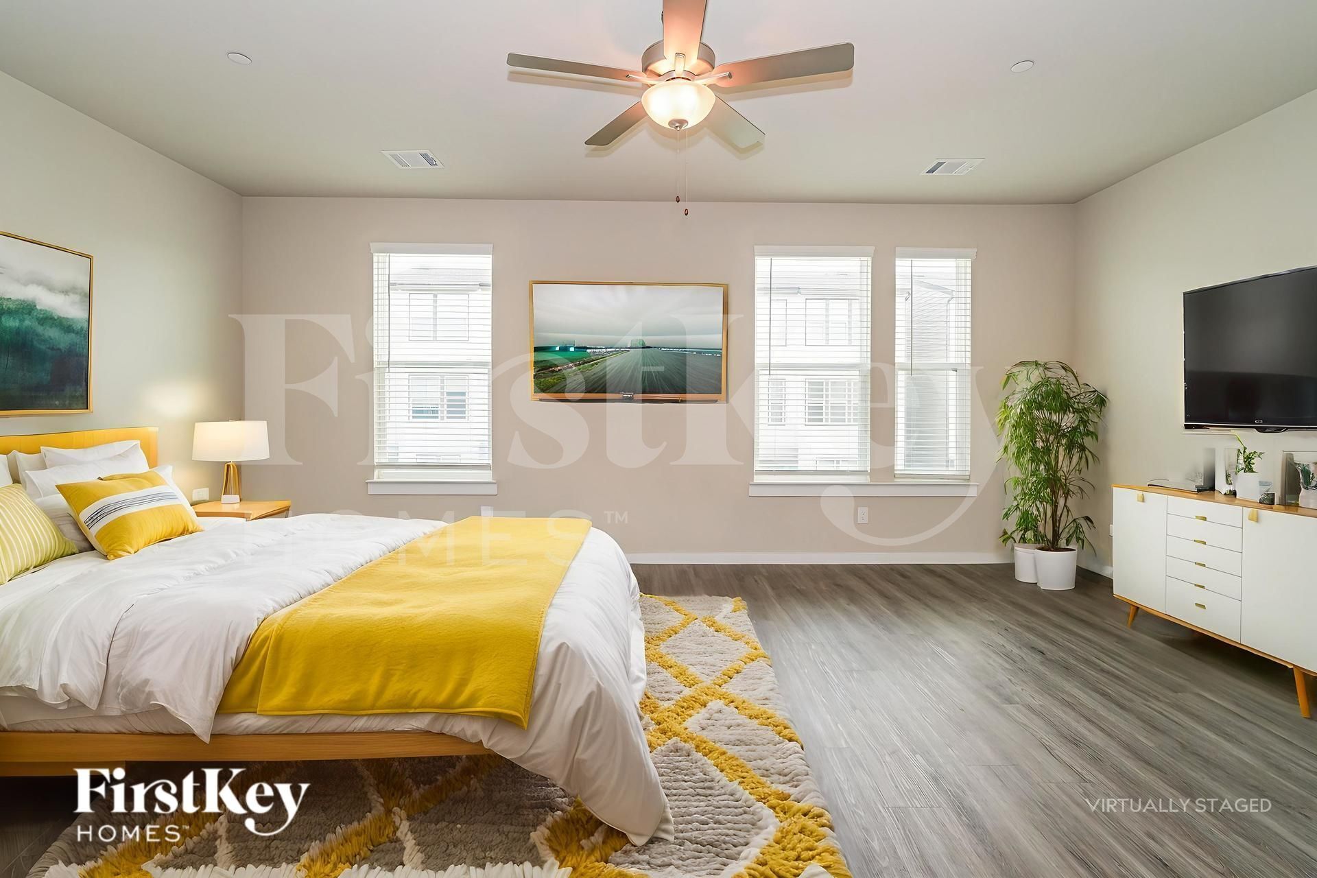 Building Photo - 18330 W Centro Cir