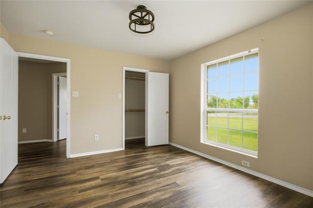 Building Photo - 100 Pinnacle Cir