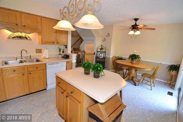 Building Photo - 8534 Pine Meadows Dr