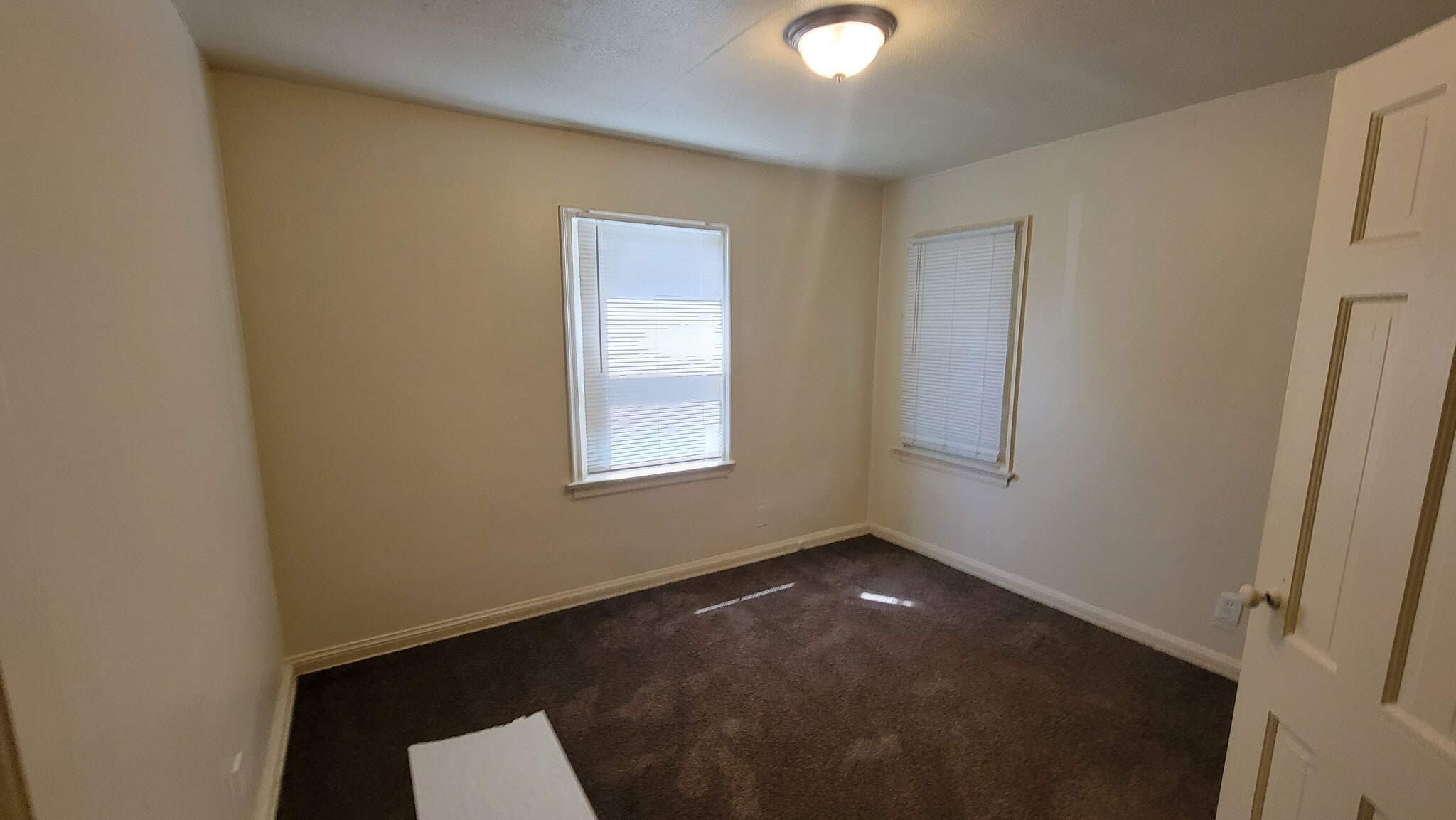 Building Photo - 808 Seward Ave