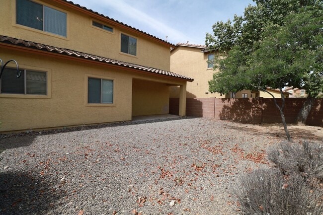 Building Photo - Great Location! 3Bed 2Bath House