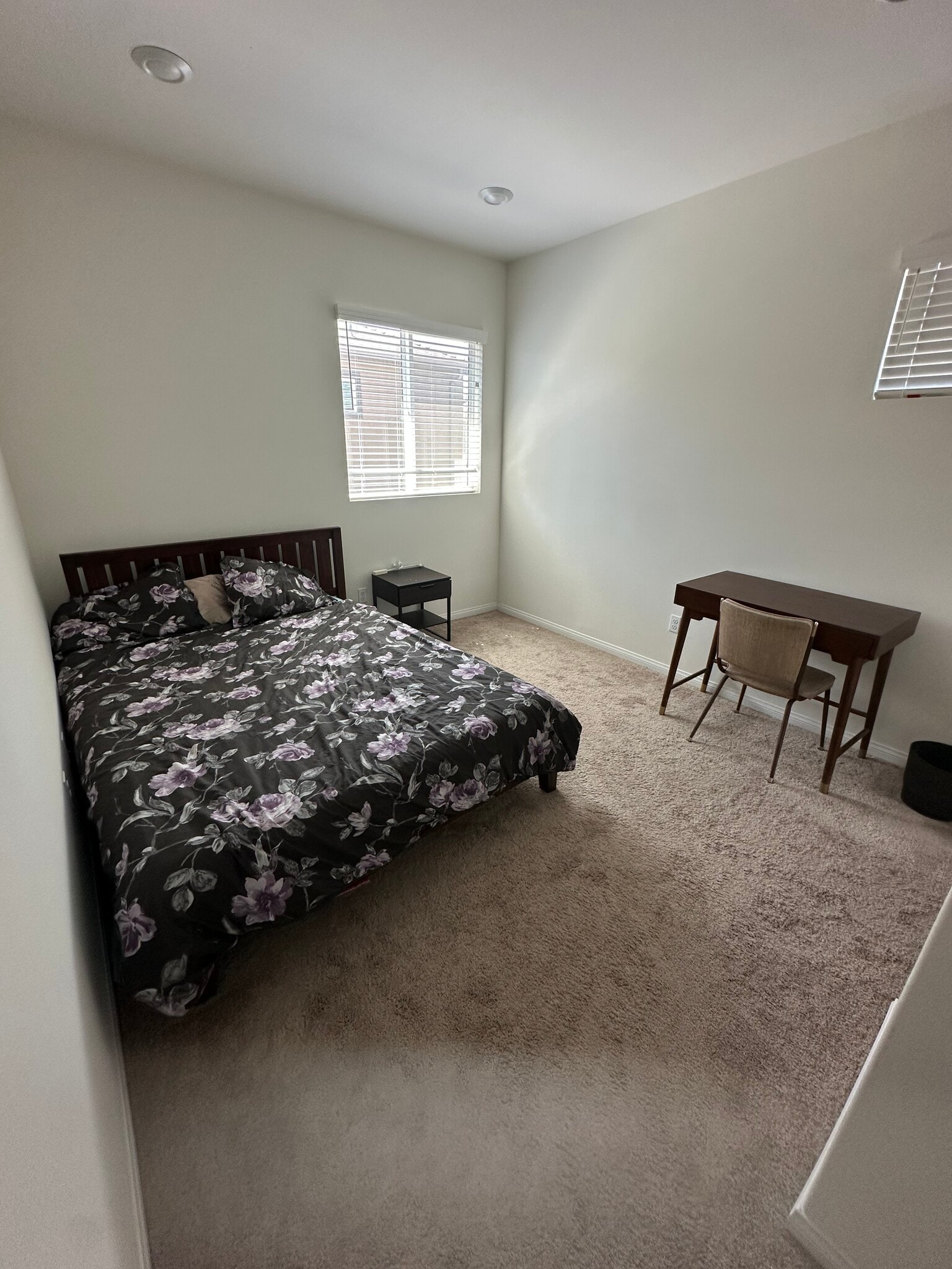 Building Photo - 27455 Longview Pl