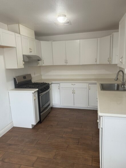 Building Photo - 65786 6th St