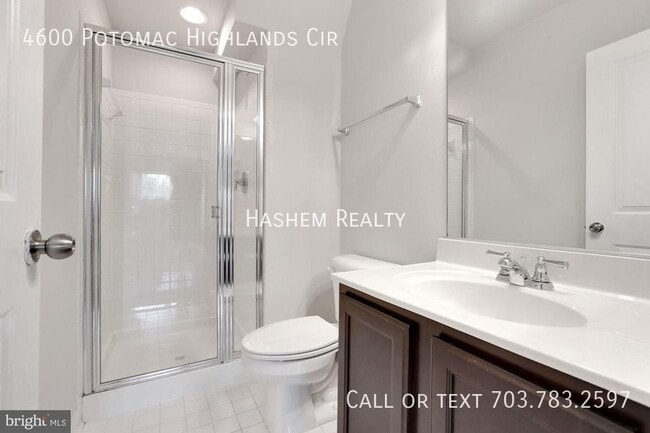 Building Photo - 4600 Potomac Highlands Cir