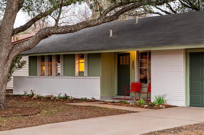 Building Photo - 407 Westmorland Dr