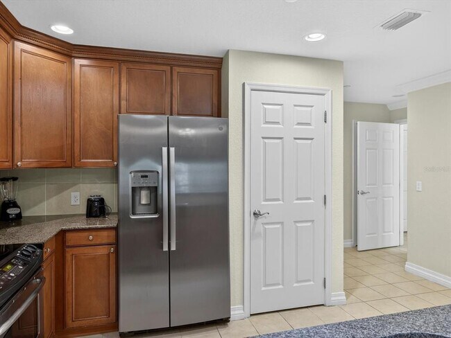 Building Photo - 7658 Whisper Way