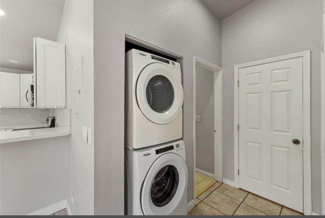 Building Photo - 6138 Grant St