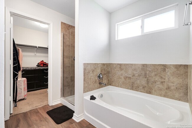 Building Photo - 7226 Altair Loop