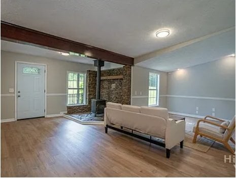 Building Photo - 4419 New Kings Bridge Rd