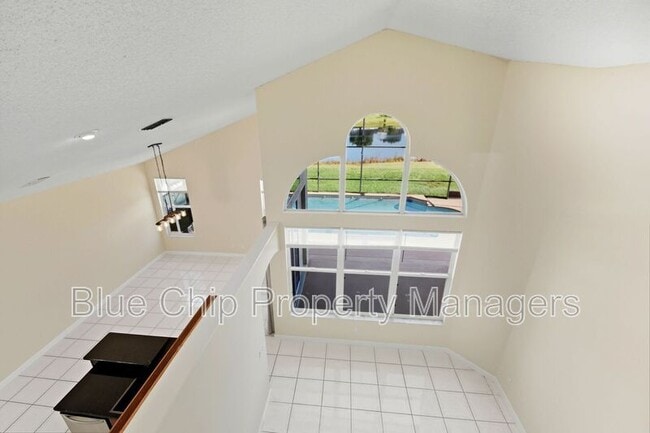 Building Photo - 12630 Lakebrook Dr