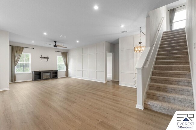 Building Photo - 249 Montgomery Ct