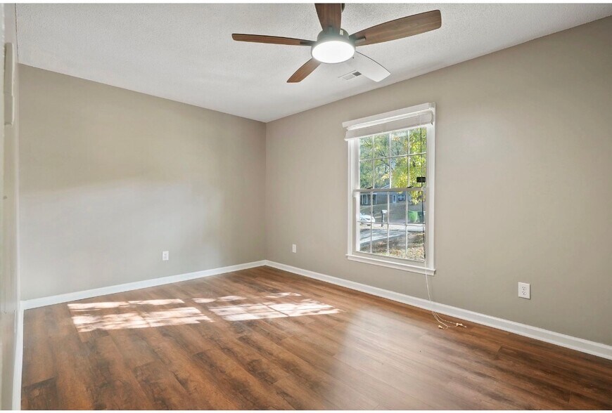 Building Photo - 2308 Keith Dr