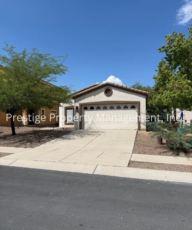 Building Photo - Sahuarita Gem Call Now