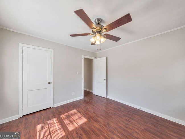 Building Photo - 652 Mozley Dr SE