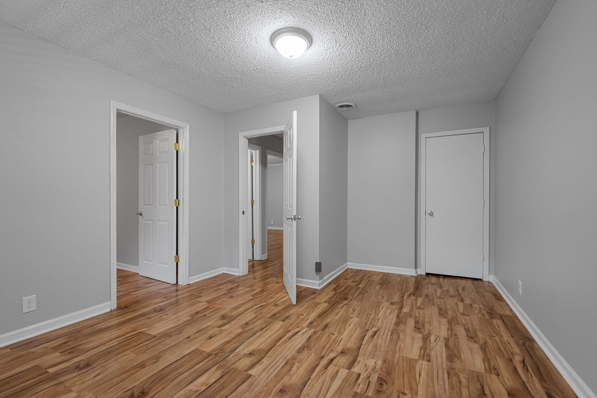 Building Photo - 5162 Hilson Rd