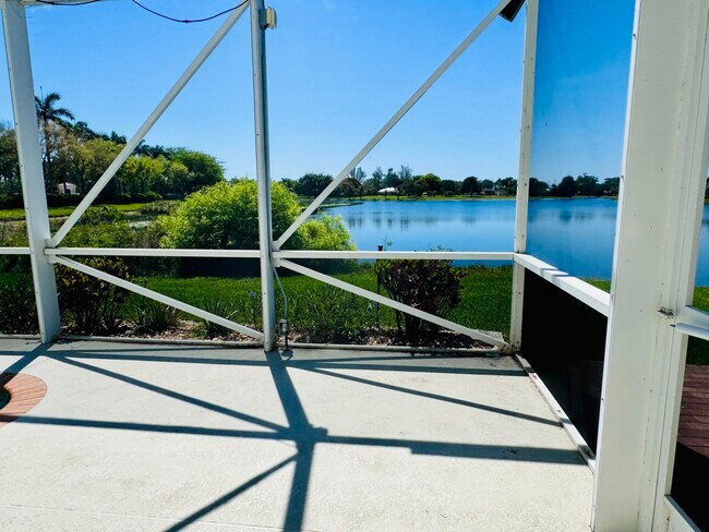 Building Photo - 9360 Cove Point Cir