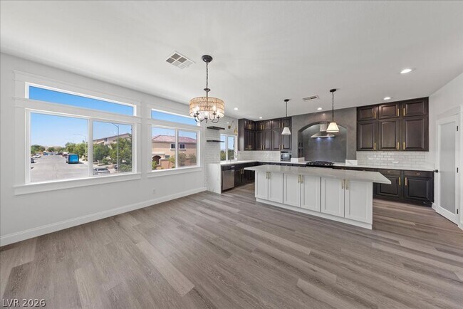 Building Photo - 6050 Belvedere Canyon Ave