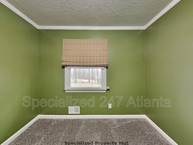 Building Photo - 1739 Hi Roc Rd NE
