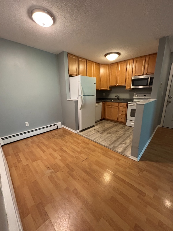 Building Photo - 79 Balance Rock Rd