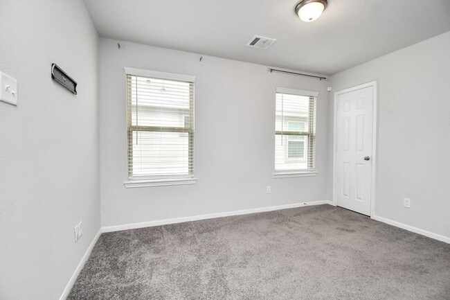 Building Photo - 13426 Merryville Harrogate Ln