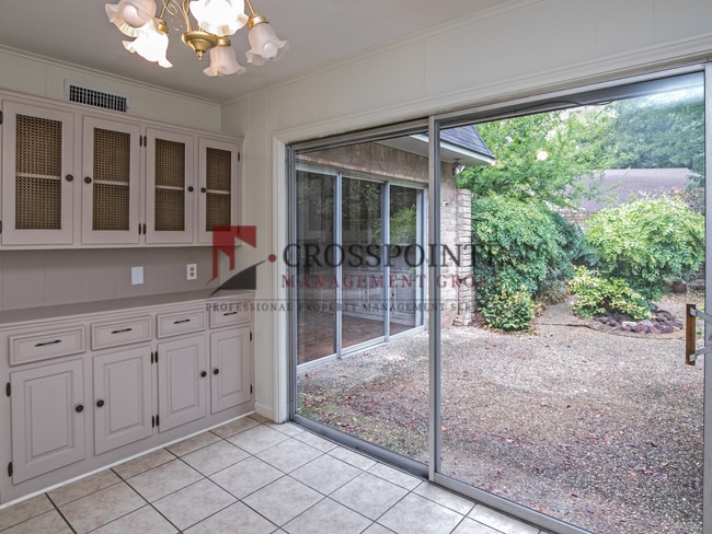Building Photo - Colony Park Dr 3712/3714