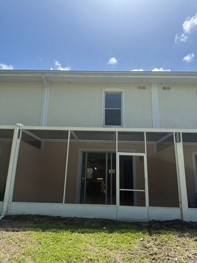 Building Photo - Townhome in Heritage Key, Kissimmee