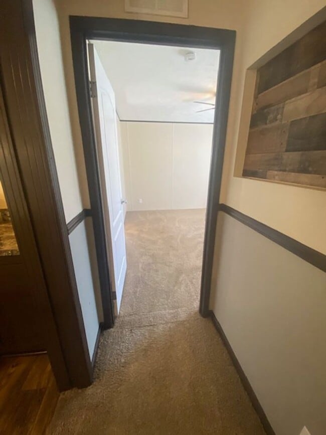 Building Photo - Three Bedroom Two Bath in Lee County, Phenix City, AL