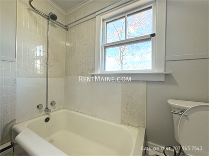 Building Photo - 17 Boutelle Ave