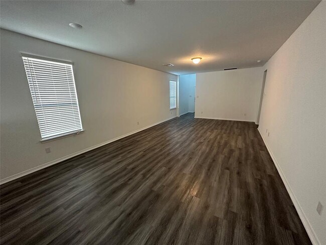 Building Photo - 16646 Moss Ln