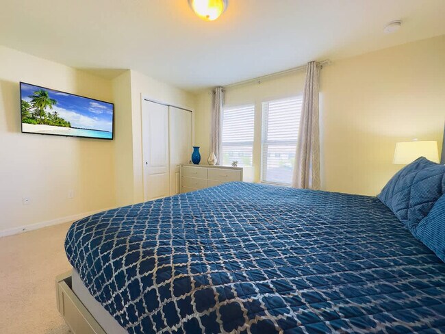 Building Photo - 2463 Tangier Dr