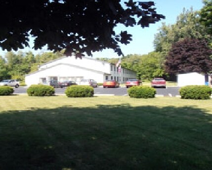 Primary Photo - Maple City Square