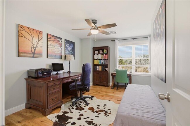 Building Photo - 3 Rego Ave