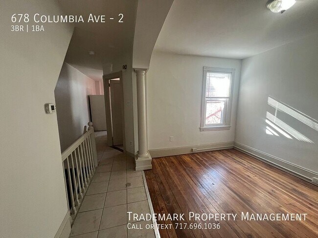 Building Photo - 678 Columbia Ave