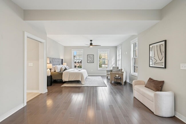 Building Photo - 100 Normandy Ave