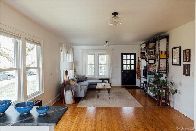 Building Photo - 422 County Rte 9