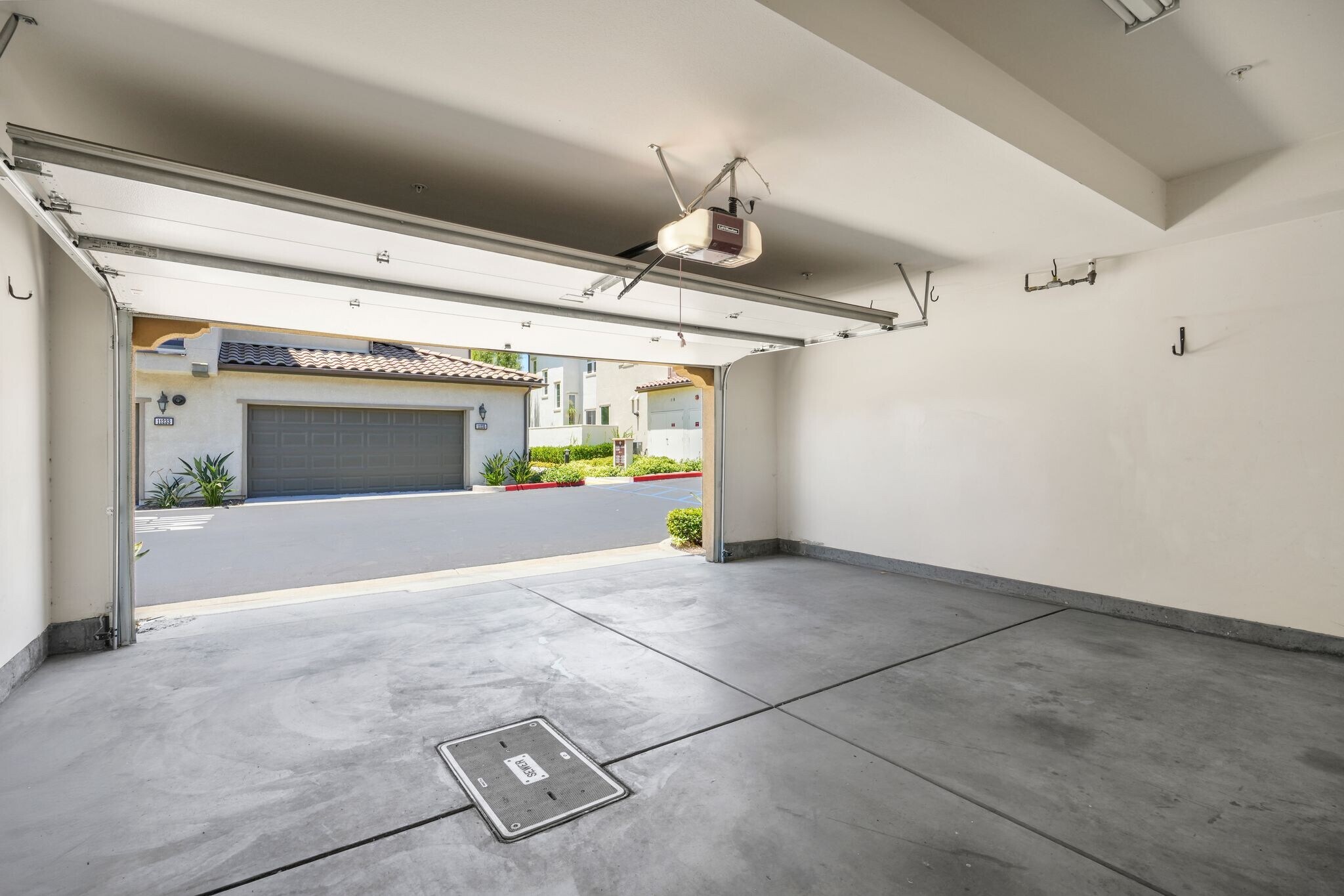Building Photo - 11234 Paseo del Cielo