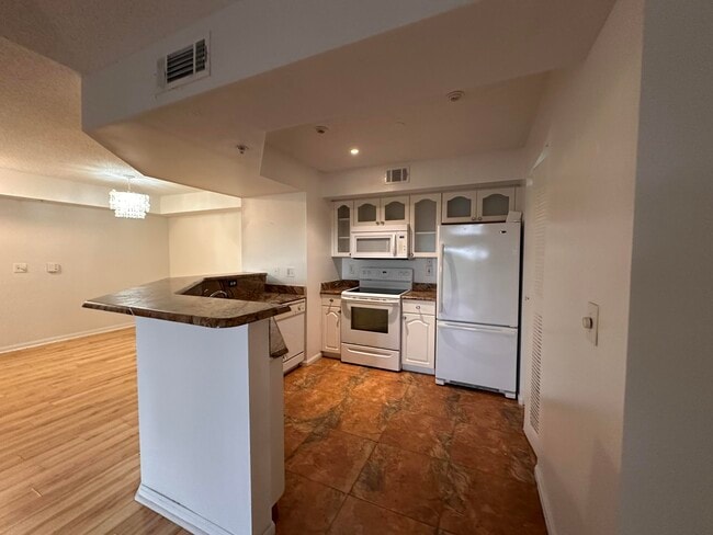 Building Photo - 3627 NW Mediterranean Ln