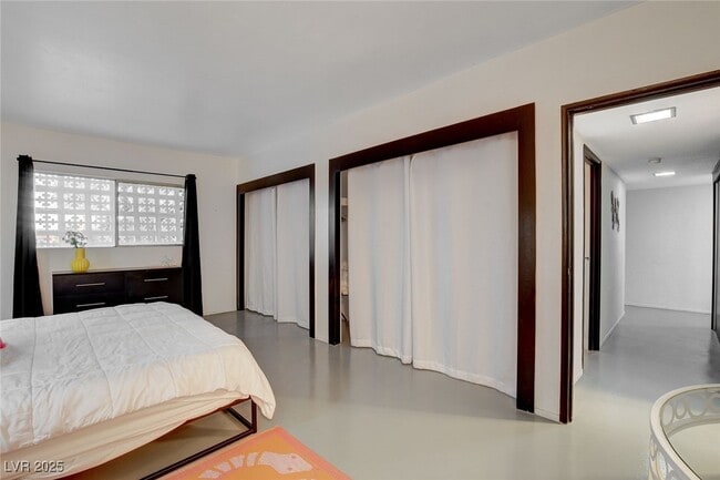 Building Photo - 1558 Aztec Way