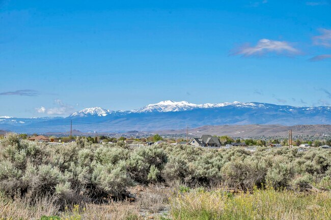 Building Photo - FULLY FURNISHED HOME in a PEACEFUL RANCH-STYLE SETTING with MOUNTAIN VIEWS & MODERN UPGRADES IN S...