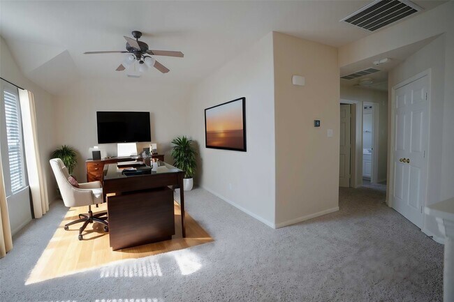 Building Photo - 21010 Silver Rawls Ln