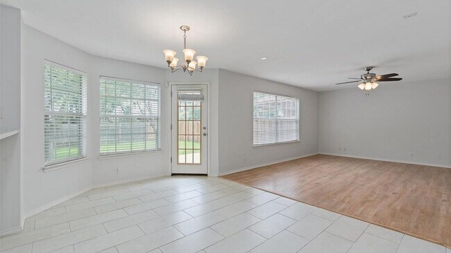 Building Photo - 5017 Cleves St