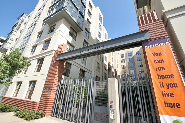 Building Photo - 1150 J St
