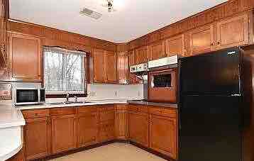 Building Photo - 77 Kentucky Ave