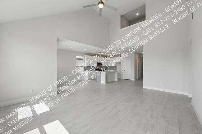 Building Photo - 1034 Joseph Ct