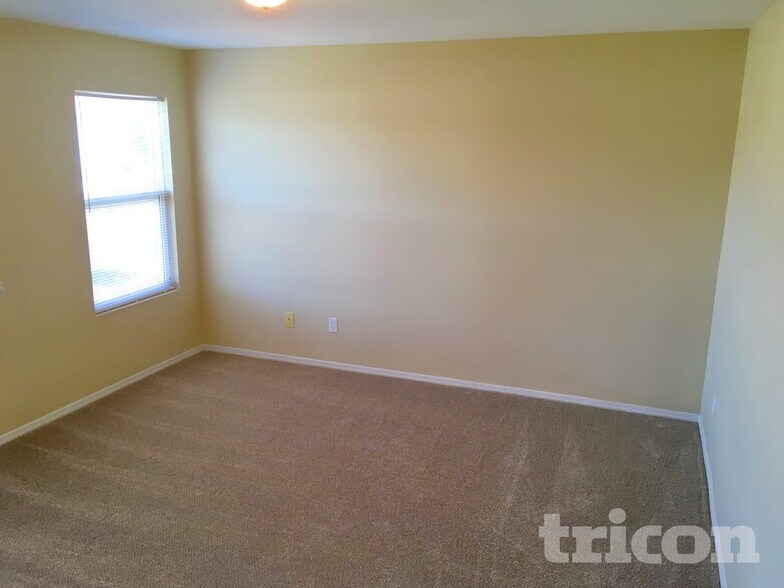 Building Photo - 12515 Dervish Ln