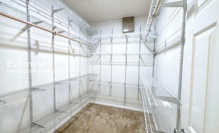 Building Photo - 18503 Keeling Trail